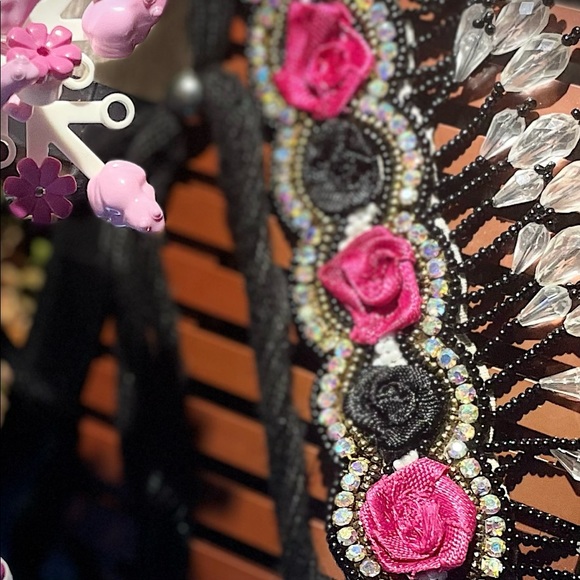 2piece Fuchsia Roses🌹 STATEMENT choker blk pink, fabric, beads, rhinestones NWT - Picture 6 of 6